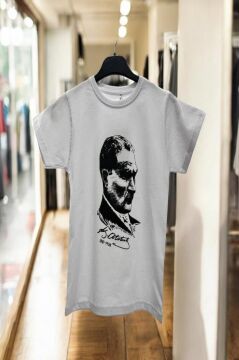 Hipatu Atatürk Baskılı Tişört Beyaz