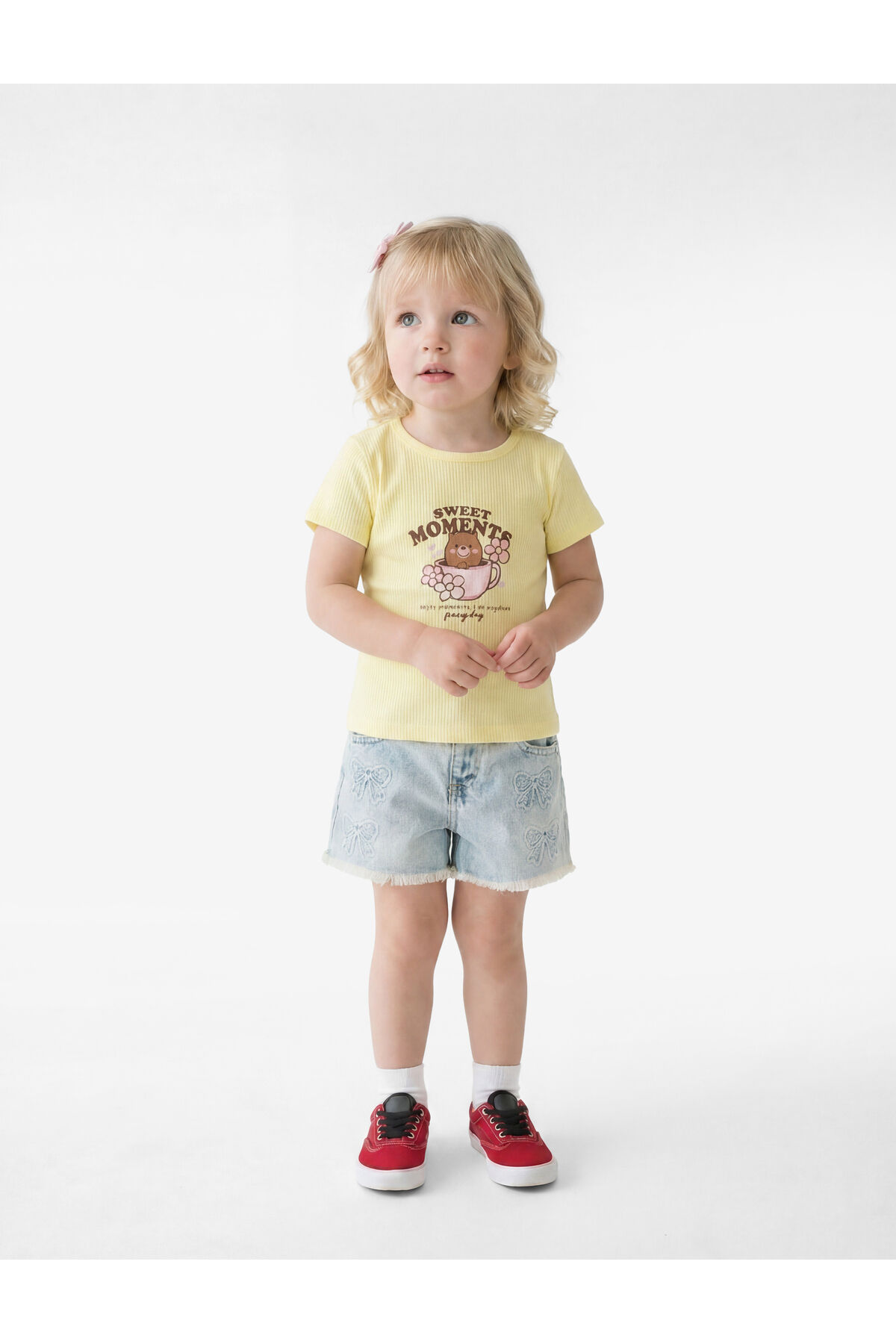 Koton Kız Bebek Fiyonk Nakış Detaylı Cepli Pamuklu Denim Şort