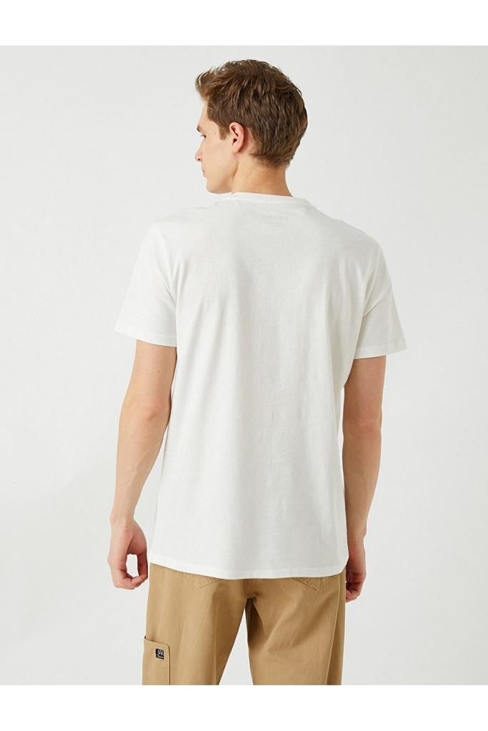Koton Erkek Slim Fit Baskılı Tişört