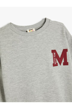 Koton Erkek Çocuk Bisiklet Yaka Slogan Baskılı Uzun Kollu Sweatshirt