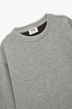 Koton Erkek Çocuk Uzun Kollu Bisiklet Yaka Baskılı Pamuklu Sweatshirt