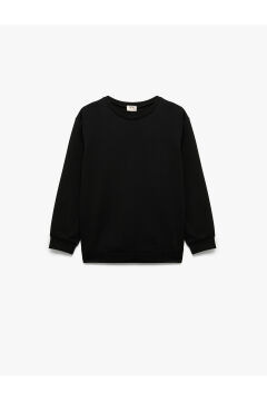 Koton Erkek Çocuk Uzun Kollu Bisiklet Yaka Basic Sweatshirt