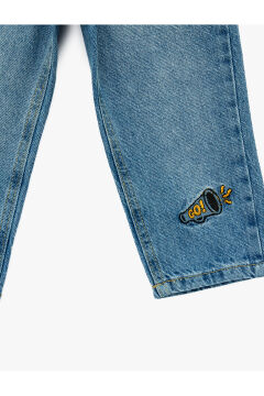 Koton Erkek Bebek Beli Bağcıklı Cepli İşleme Detaylı Pamuklu Denim Pantolon