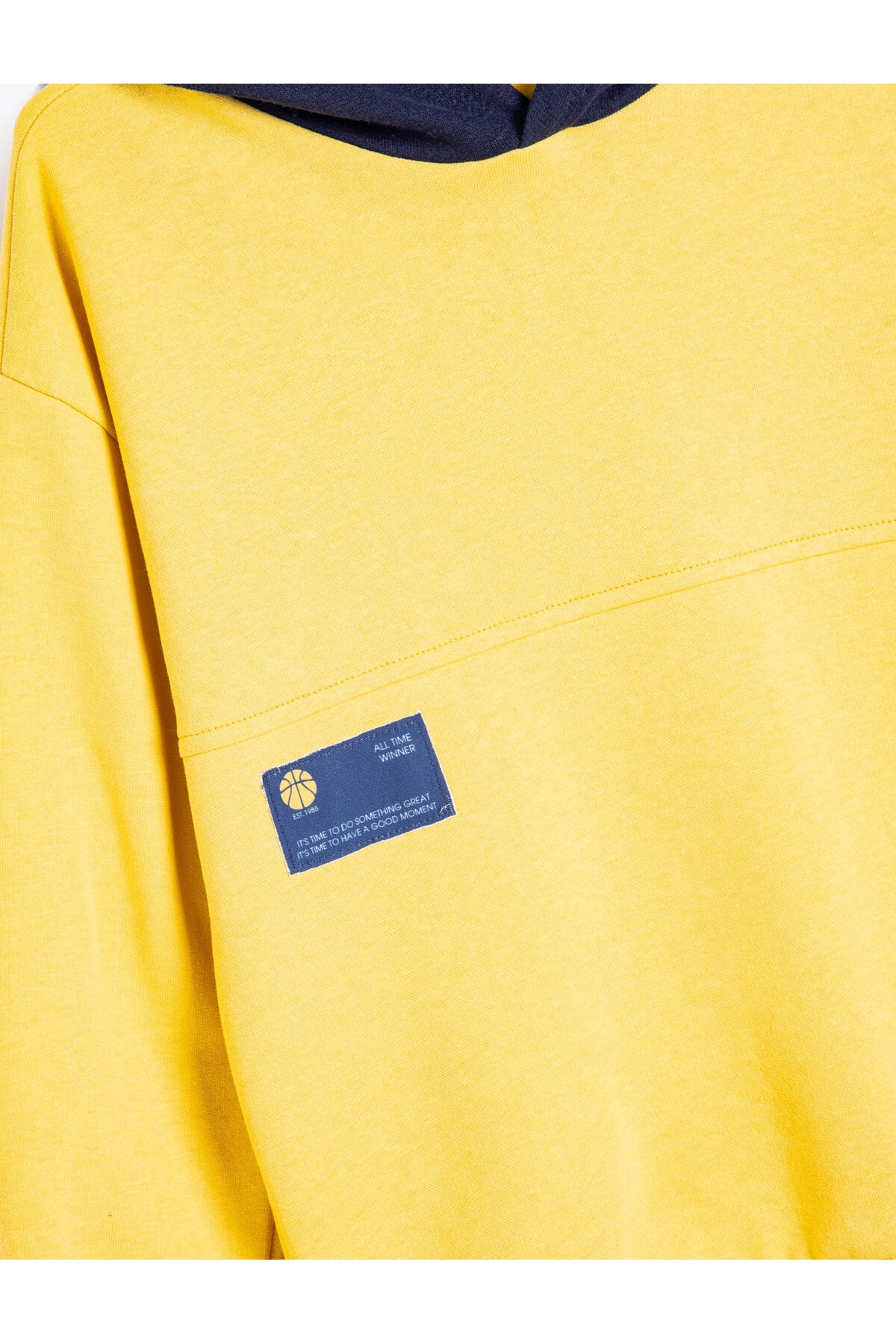 Koton Erkek Çocuk Kapşonlu Sweatshirt Baskı Detaylı Renk Bloklu Uzun Kollu